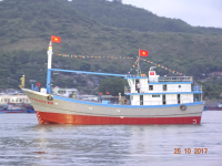 Hạ thủy tàu CHẤN HƯNG 2017