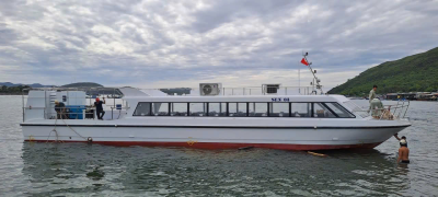 HẠ THỦY TÀU KHÁCH SEN 03