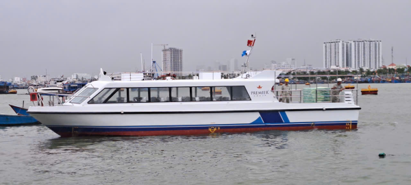 HẠ THỦY TÀU KHÁCH PREMIER GROUP - 03