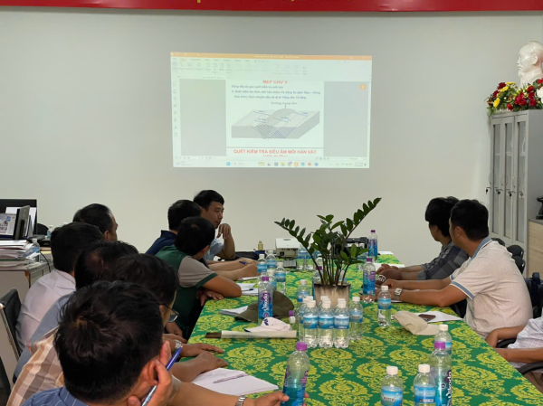 BỒI DƯỠNG ĐĂNG KIỂM VIÊN TÀU CÁ HẠNG I, HẠNG II – NÂNG CAO NĂNG LỰC, CHUẨN HÓA NGHIỆP VỤ