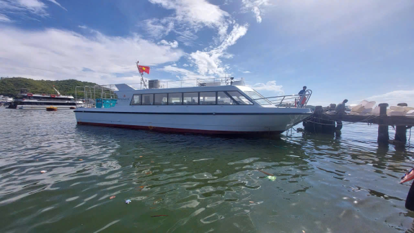 HẠ THỦY 02 TÀU KHÁCH PREMIER GROUP – 04 và HARMONY BOUTIQUE CRUISE TRANSFER