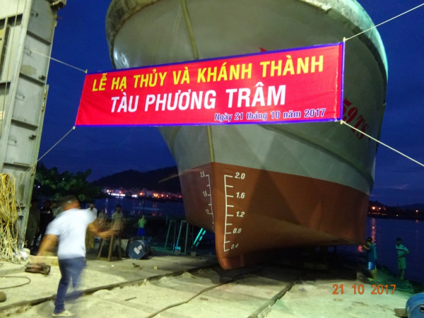 Hạ thủy tàu PHƯƠNG TRÂM 2017